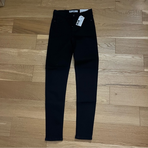 Jamie High Waist Ankle Grazer Jean - Picture 2 of 4